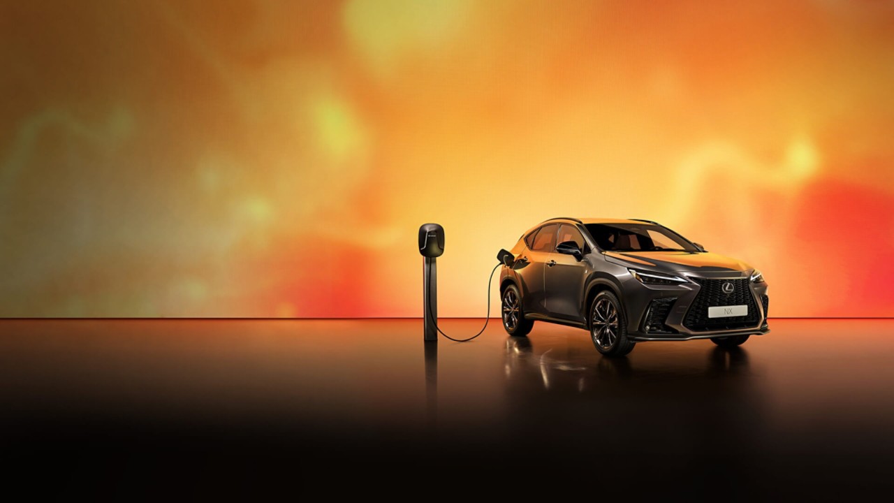 Lexus NX CO2 emission graph 