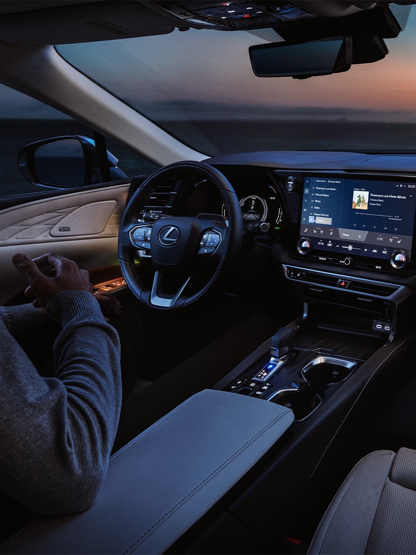 The Lexus RX's drivers cockpit